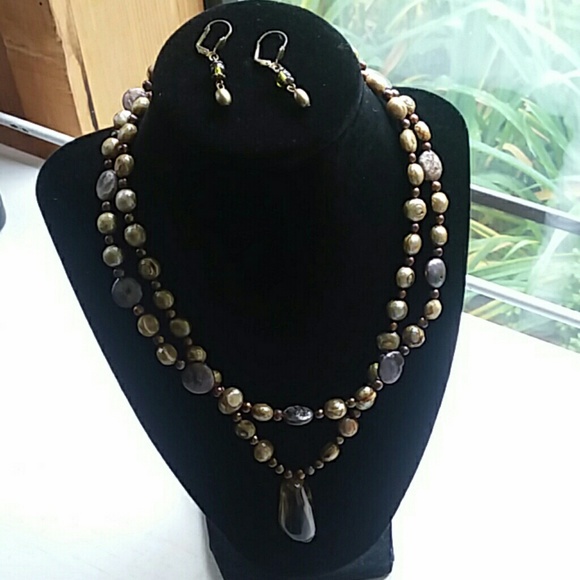 Artisan: B. Aston Necklace/ Earrings Set - Picture 2 of 8